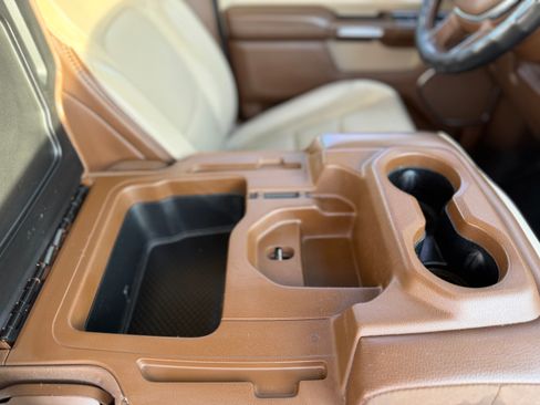 Used 2019 RAM 1500 Laramie image 19