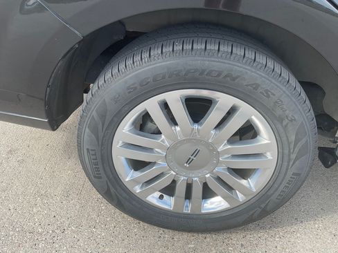 Used 2014 Lincoln Navigator 4WD image 20