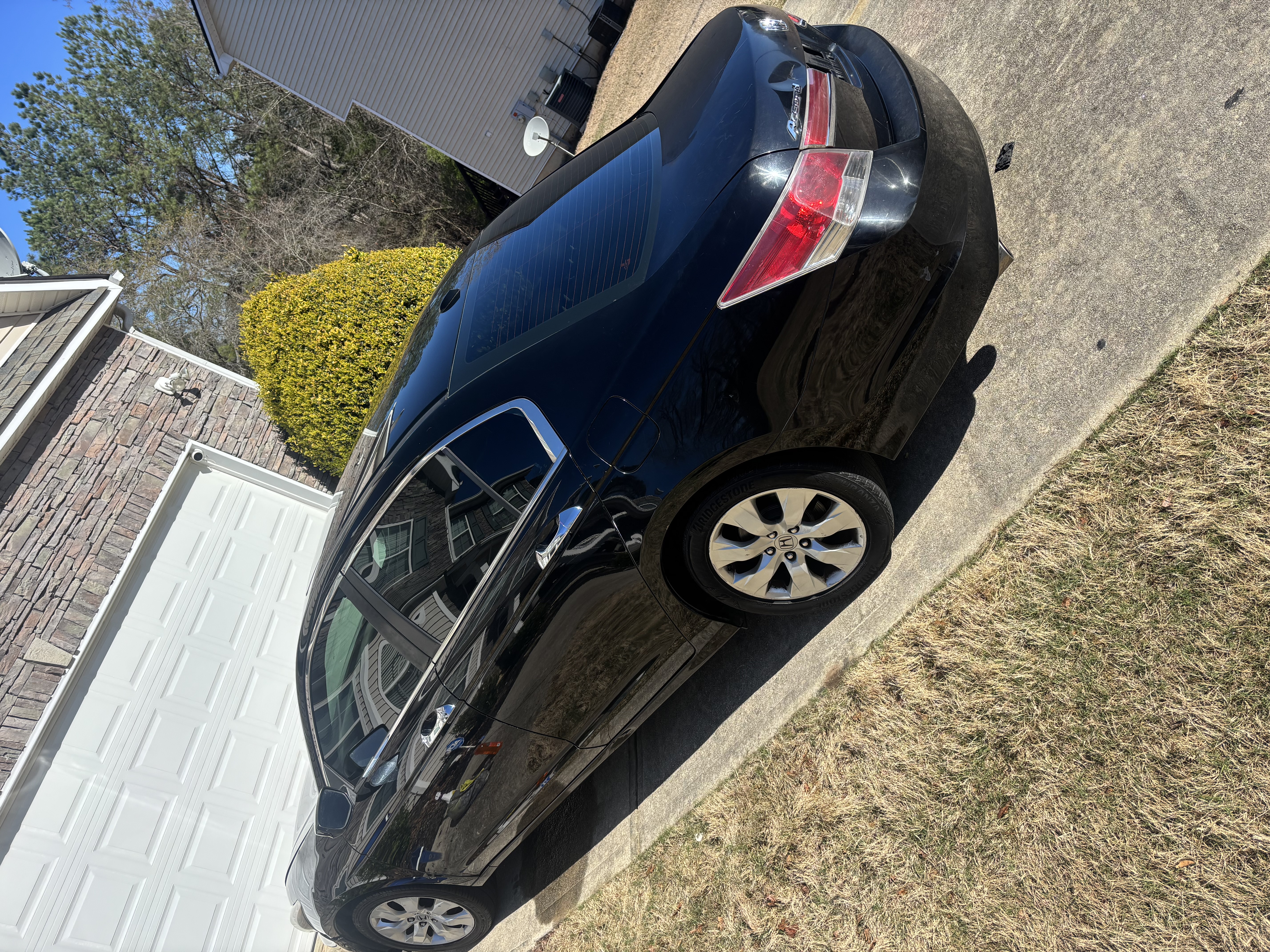 Used 2011 Honda Accord EX-L image 4