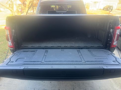 Used 2023 Ford F150 Lariat w/ Equipment Group 502A High image 12