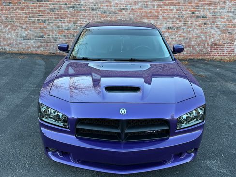Used 2007 Dodge Charger SRT8 w/ SRT Option Group III image 2