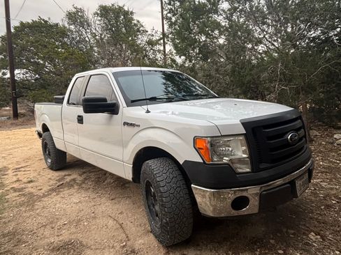 Used 2011 Ford F150 XL w/ PWR Equipment Group image 1