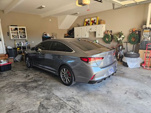 Used 2018 Hyundai Sonata Limited image 9