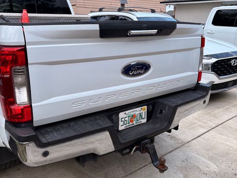 Used 2017 Ford F350 Lariat w/ Chrome Package AWD/4WD image 5