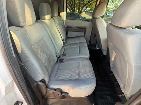 Used 2016 Ford F250 XL w/ Power Equipment Group AWD/4WD image 14