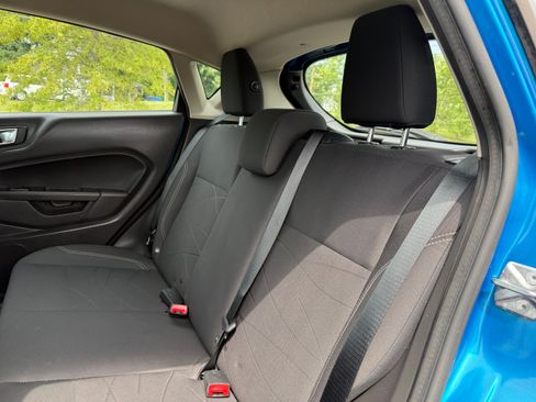 Used 2015 Ford Fiesta SE FWD image 15