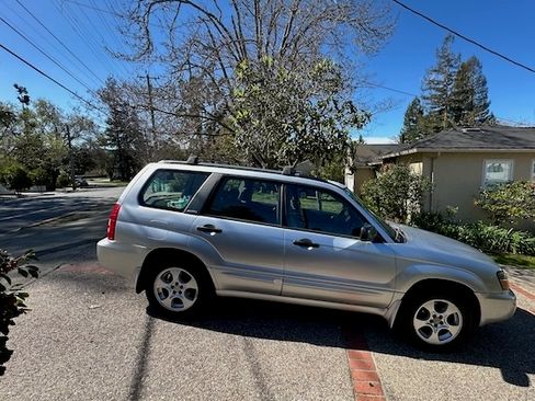 Used 2003 Subaru Forester 2.5XS image 1
