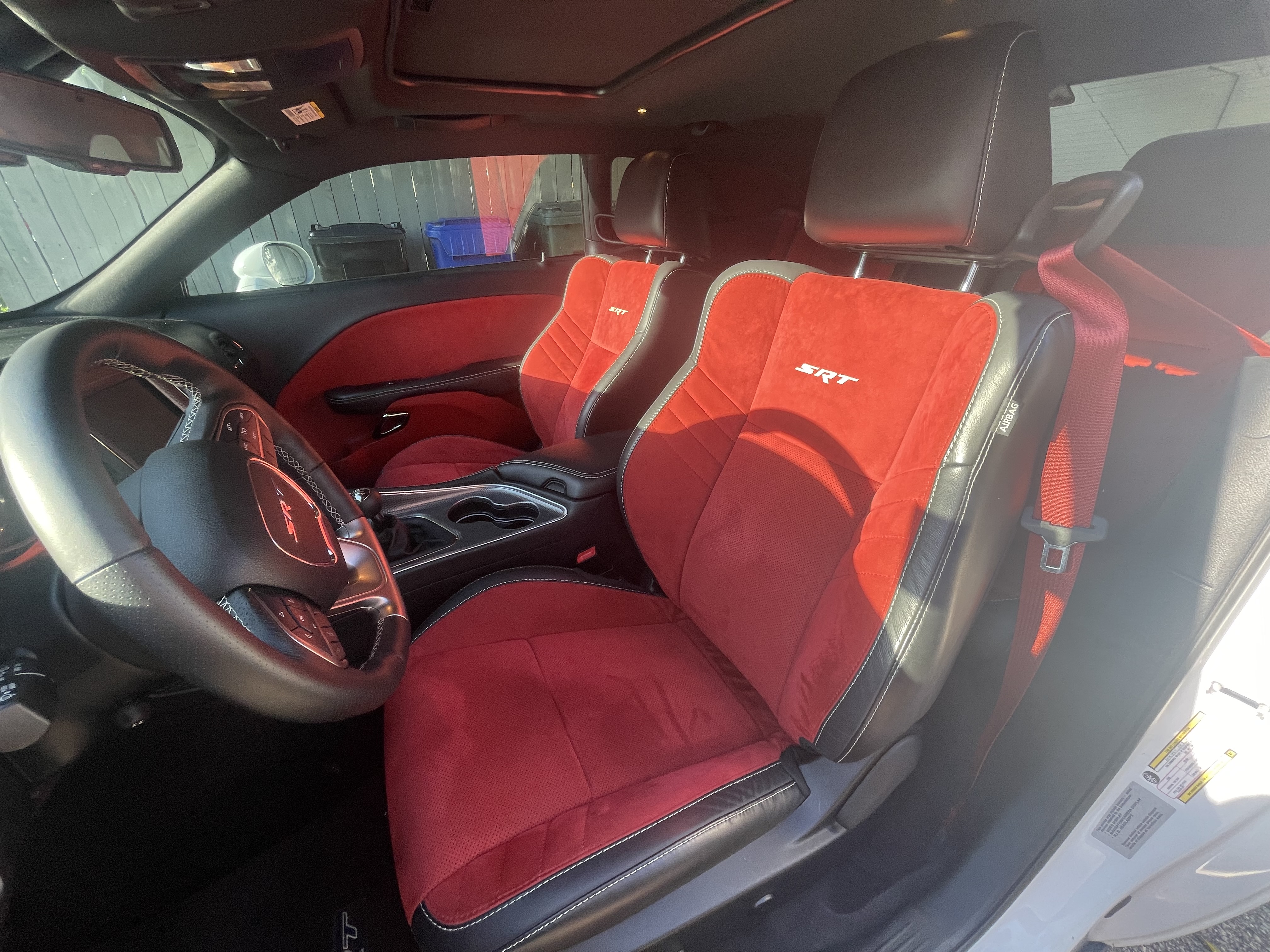 Used 2016 Dodge Challenger SRT Hellcat RWD image 8