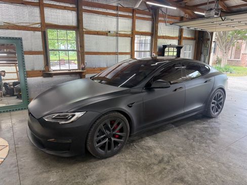 Used 2022 Tesla Model S Plaid AWD/4WD image 10