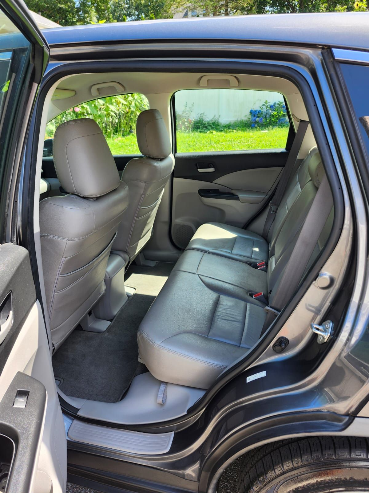 Used 2013 Honda CR-V LX image 9