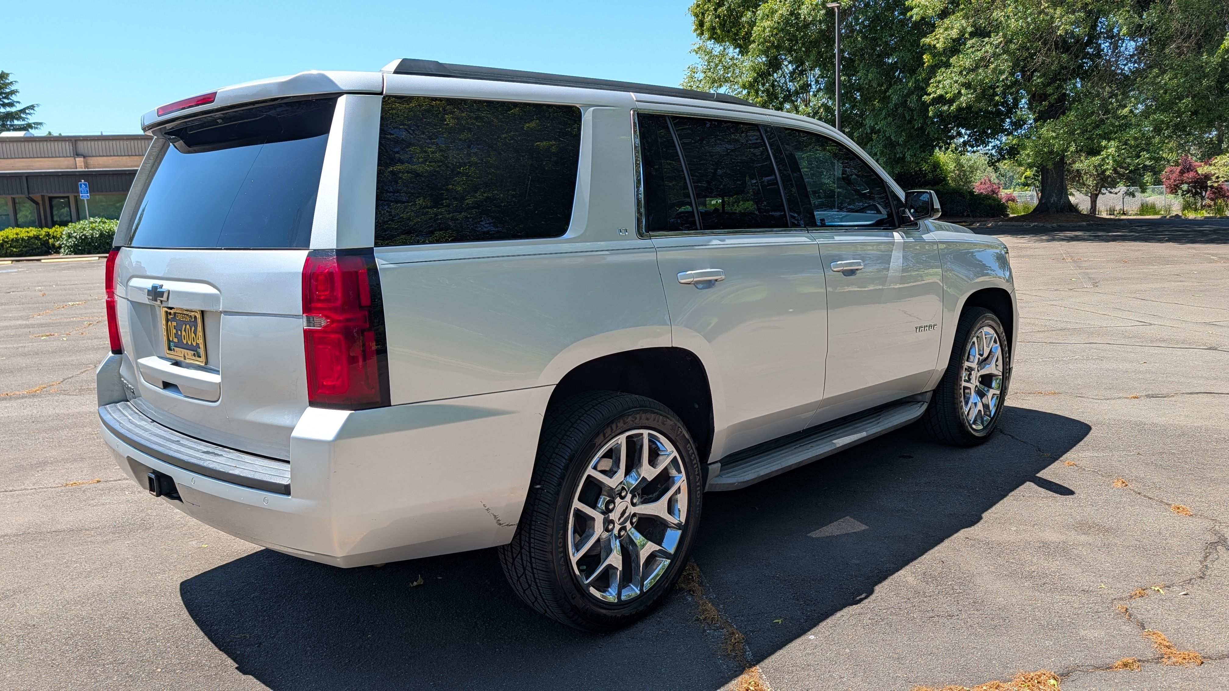 Used 2015 Chevrolet Tahoe LT AWD/4WD image 6