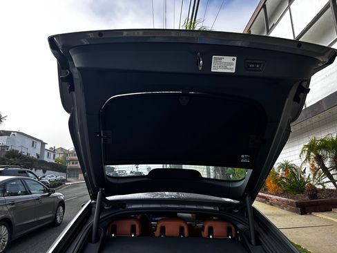 Used 2024 BMW i4 eDrive35 w/ Convenience Package image 17