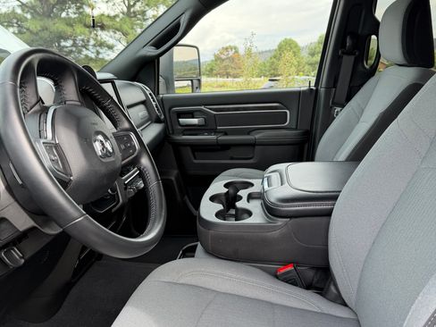 Used 2024 RAM 2500 Big Horn w/ Bed Utility Group AWD/4WD image 11