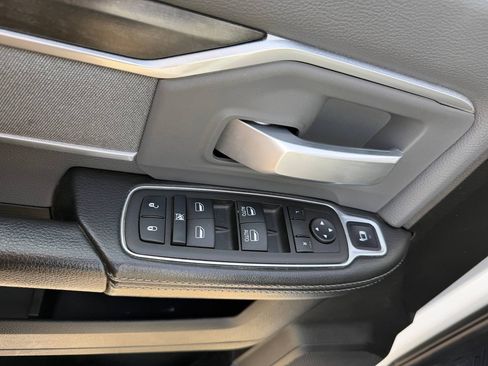 Used 2023 RAM 2500 Big Horn image 16