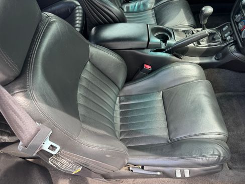 Used 2002 Pontiac Firebird Trans Am RWD image 18