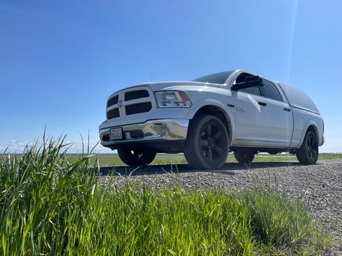 Used 2016 RAM 1500 Outdoorsman image 4