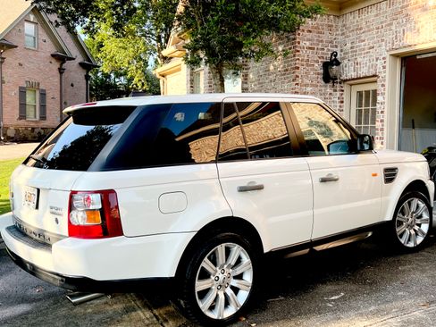 Used 2008 Land Rover Range Rover Sport Supercharged image 2