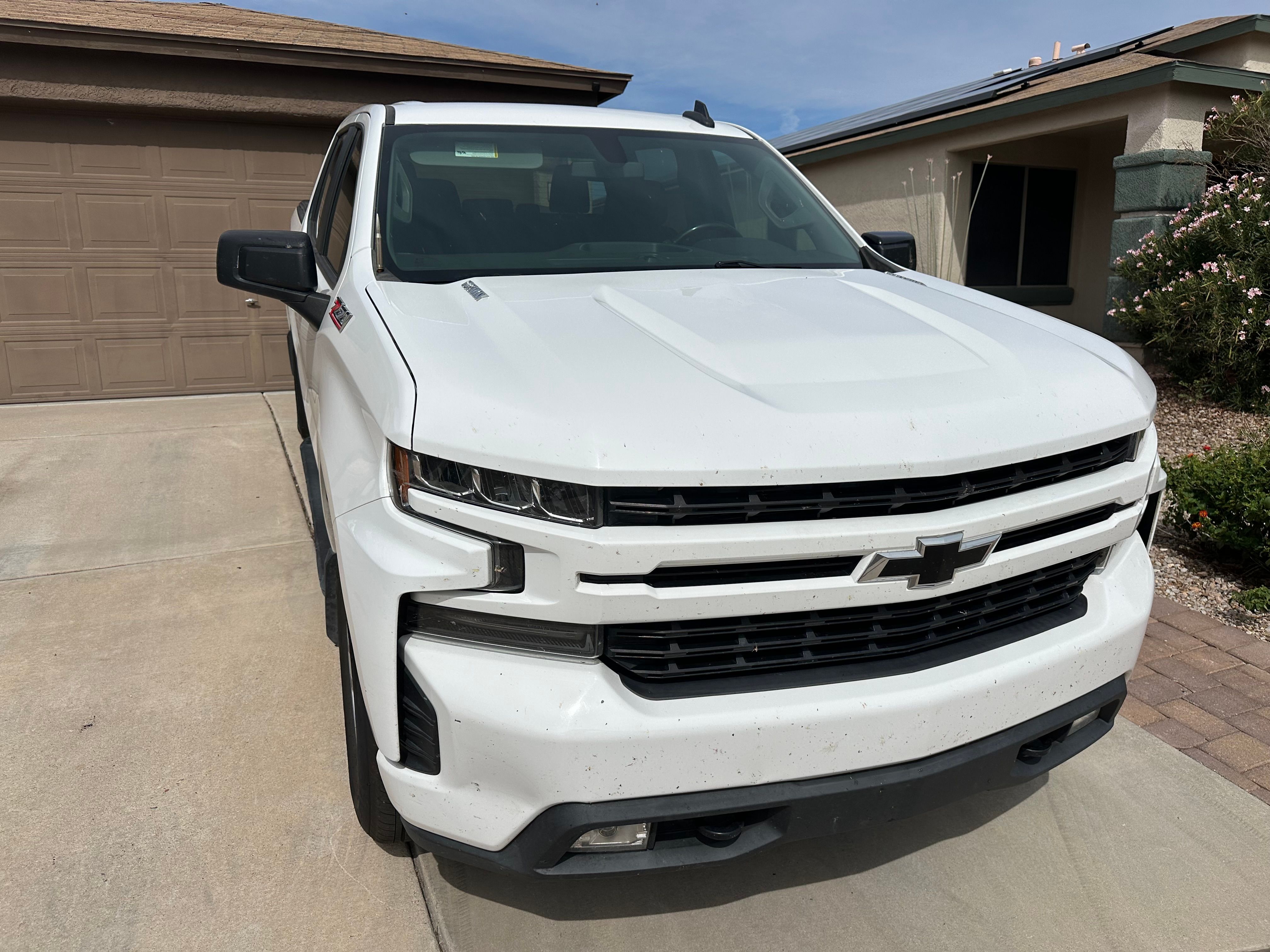 Used 2021 Chevrolet Silverado 1500 RST w/ Z71 Off-Road Package AWD/4WD image 2