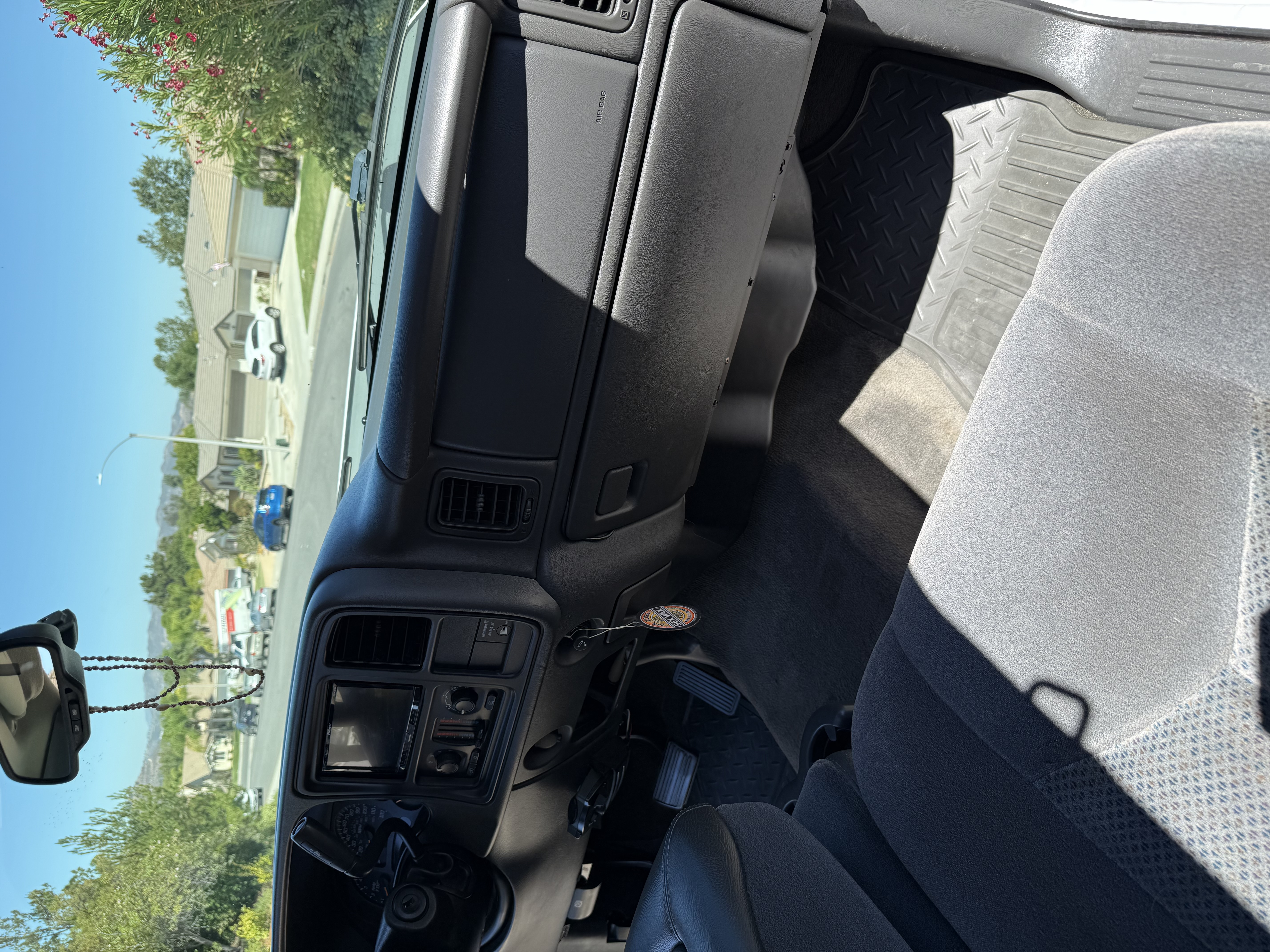 Used 2005 Chevrolet Silverado 2500 LS RWD image 14