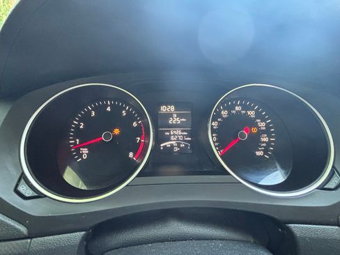 Used 2016 Volkswagen Jetta S FWD image 8