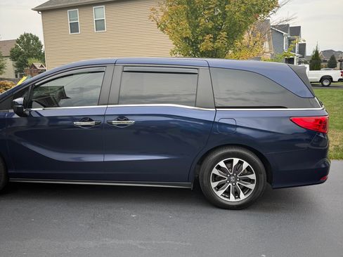 Used 2021 Honda Odyssey EX-L image 6