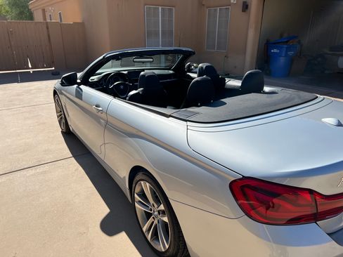 Used 2018 BMW 430i Convertible image 10