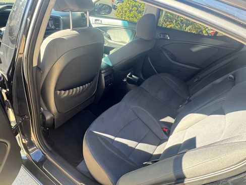 Used 2013 Kia Optima LX w/ Hybrid Convenience Pkg image 8