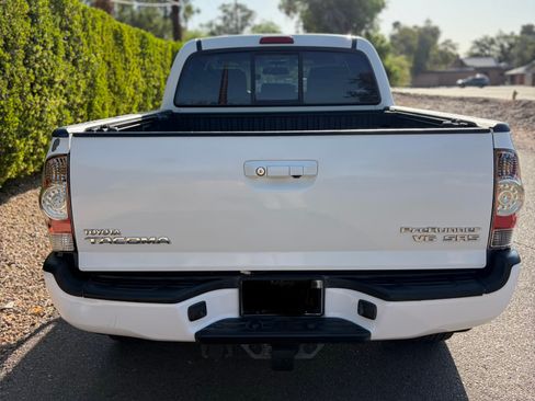 Used 2008 Toyota Tacoma PreRunner image 5