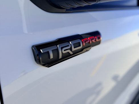 Used 2019 Toyota Tacoma TRD Pro AWD/4WD image 11