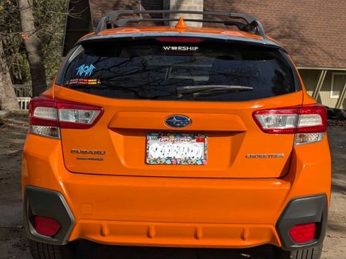 Used 2019 Subaru Crosstrek 2.0i Premium image 5