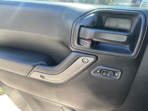 Used 2016 Jeep Wrangler Unlimited Sport w/ Quick Order Package 24S image 10