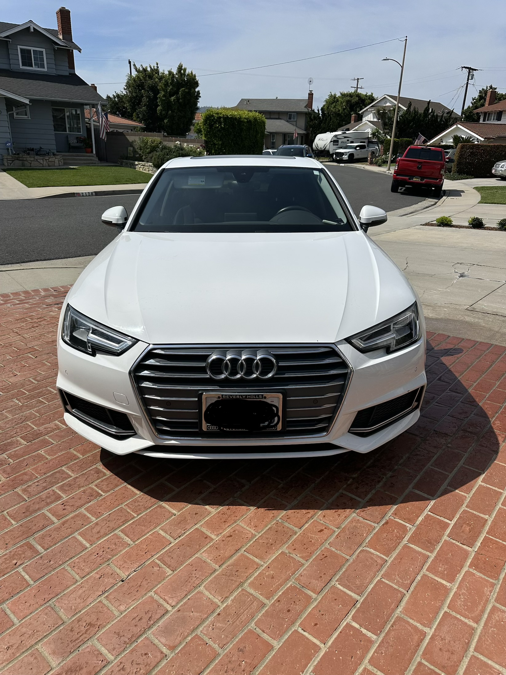 Used 2019 Audi A4 2.0T Premium Plus w/ Premium Plus Package FWD image 1