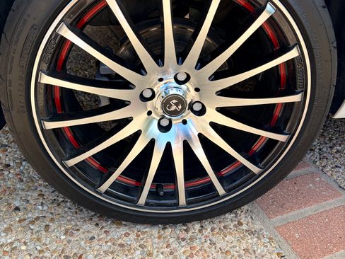 Used 2017 FIAT 500 Pop FWD image 5