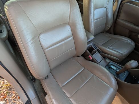 Used 2001 Toyota Camry LE image 20