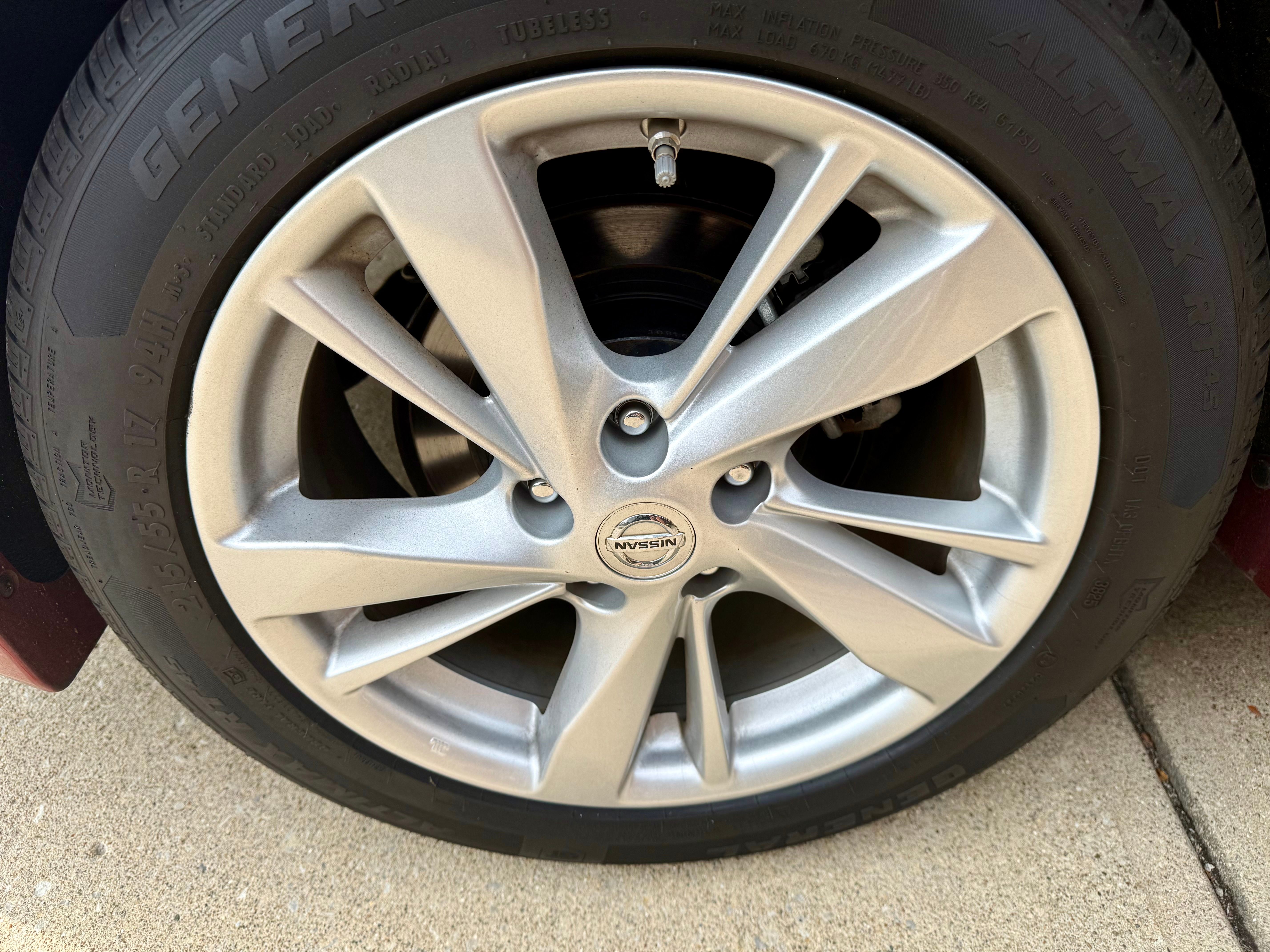 Used 2013 Nissan Altima 2.5 SV w/ 2.5SV Convenience Pkg FWD image 11