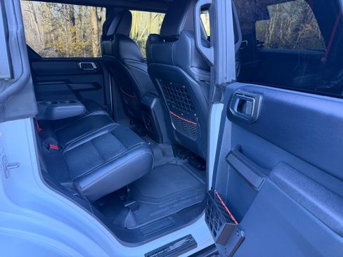 Used 2024 Ford Bronco Raptor image 11