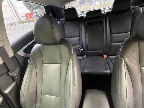 Used 2014 Hyundai Elantra GT w/ Option Group 02 FWD image 28