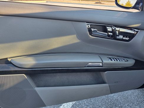 Used 2008 Mercedes-Benz CL 63 AMG image 18