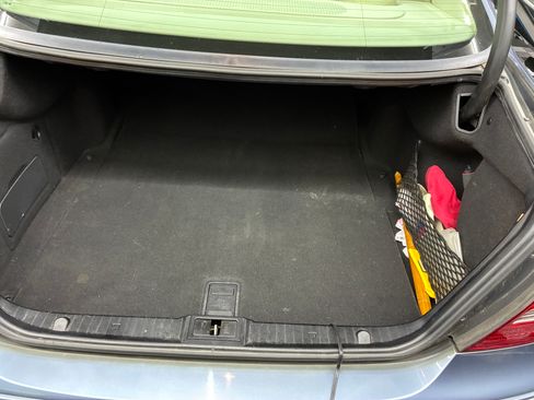 Used 2006 Mercedes-Benz E 320 CDI Sedan image 16