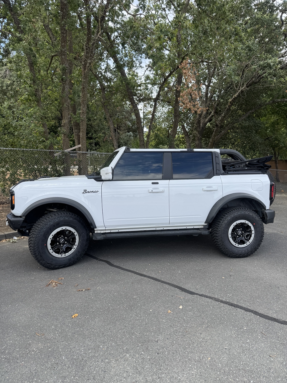 Used 2021 Ford Bronco Outer Banks w/ Sasquatch Package AWD/4WD image 1