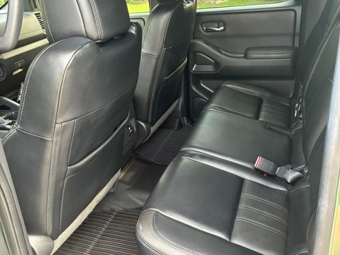 Used 2022 Nissan Frontier PRO-4X w/ Pro-4X Premium Package AWD/4WD image 15