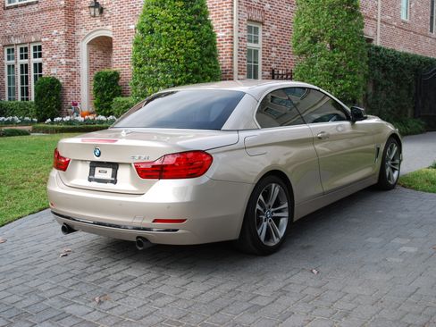 Used 2014 BMW 435i Convertible image 8