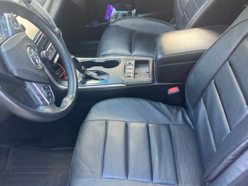Used 2017 Toyota Camry XLE w/ Moonroof Package FWD image 21