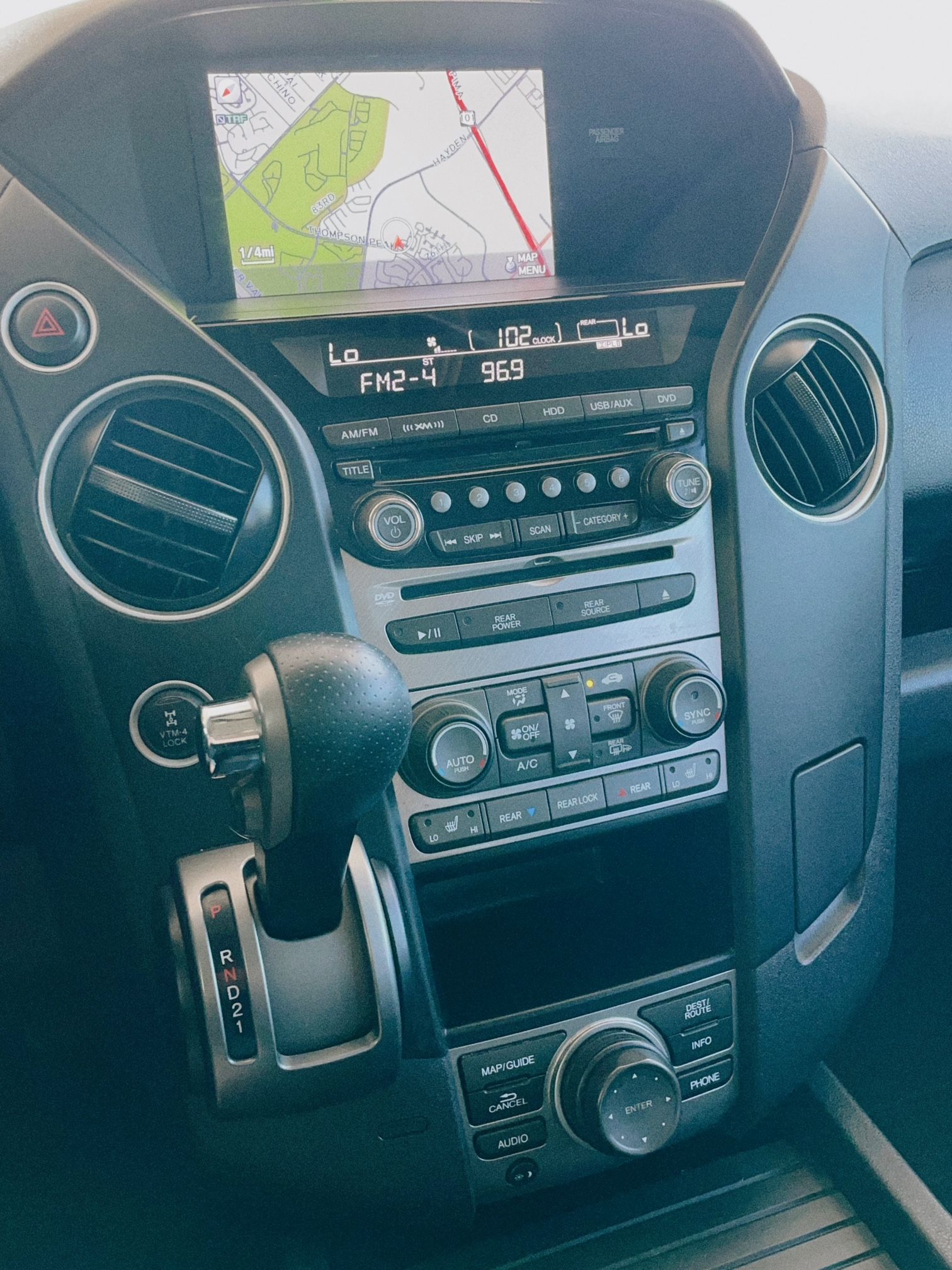 Used 2012 Honda Pilot Touring image 18