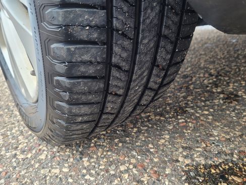 Used 2016 Kia Soul + image 6