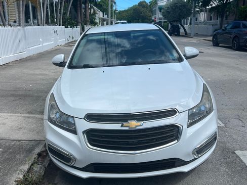 Used 2016 Chevrolet Cruze LT FWD image 1