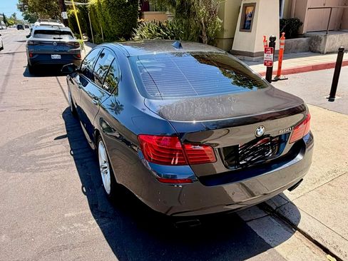 Used 2015 BMW 550i Sedan RWD image 5