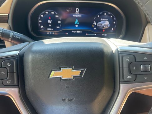 Used 2023 Chevrolet Tahoe Premier image 6