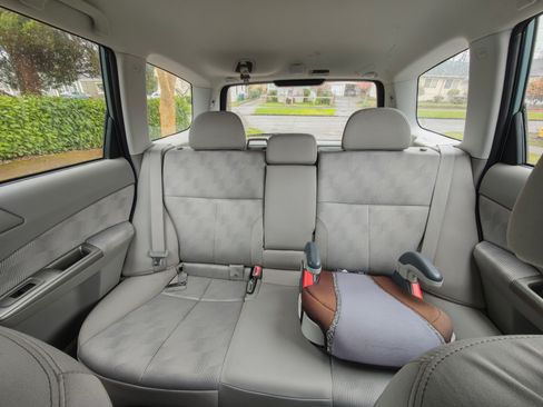 Used 2009 Subaru Forester 2.5X image 9