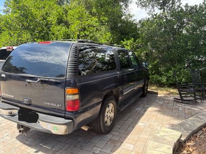 Used 2004 Chevrolet Suburban LT w/ Preferred Equipment Group
